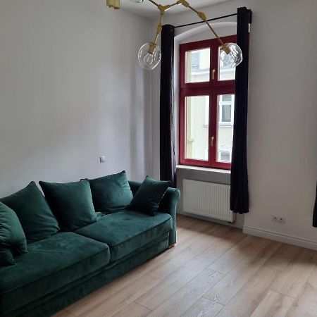 Апартаменты Apartament W Kamienicy Познань Экстерьер фото