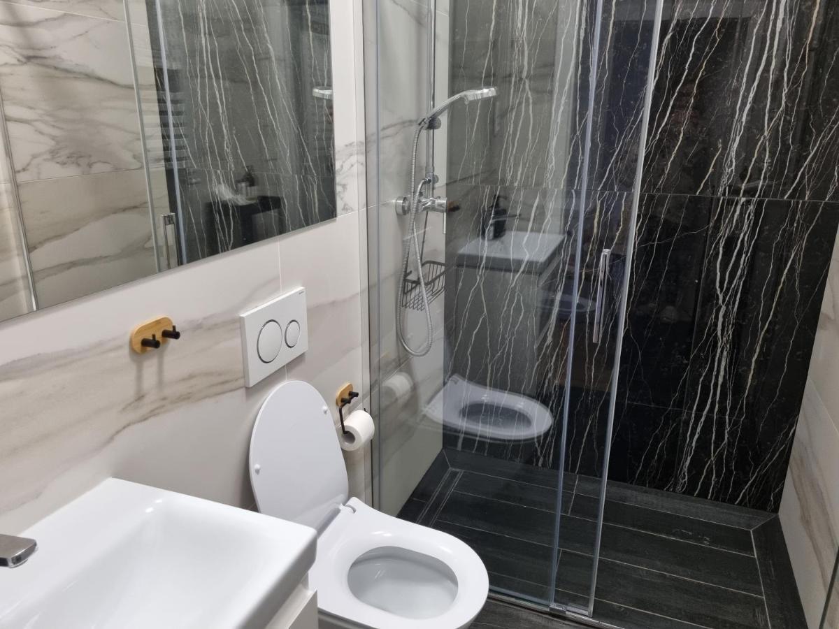 Апартаменты Apartament W Kamienicy Познань Экстерьер фото